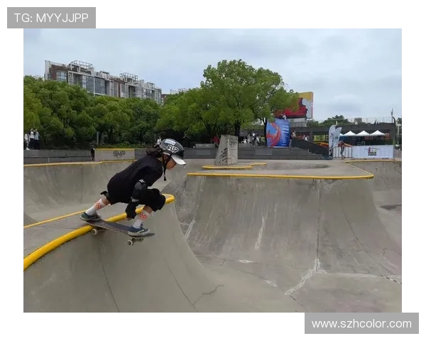 上海极限运动队创下耐力新纪录引发全城热议与关注